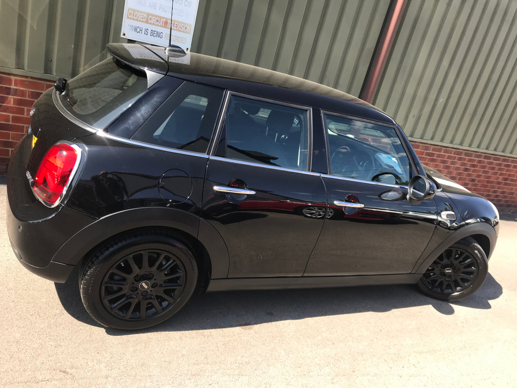 Mini Hatch 1.5 Cooper Classic Hatchback Eur RX19LBP #5