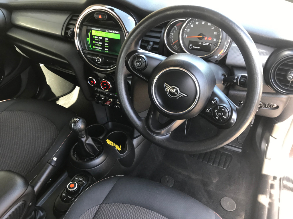 Mini Hatch 1.5 Cooper Classic Hatchback Eur RX19LBP #4