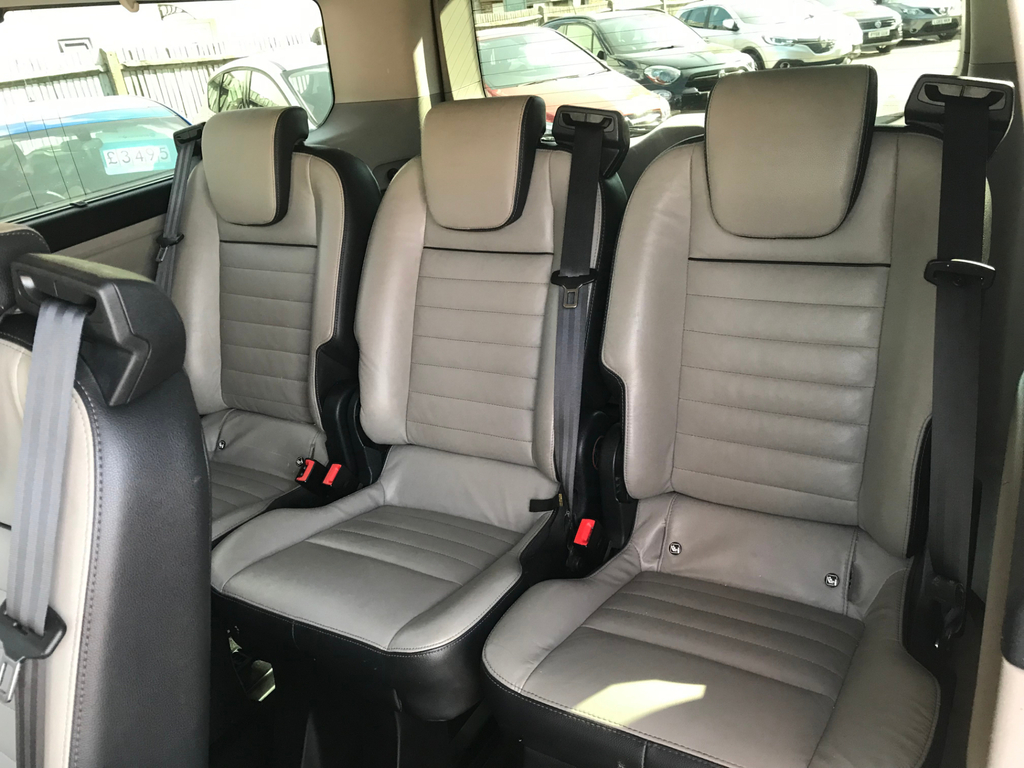 Ford Tourneo Custom 2.0 320 Ecoblue Titanium Minibus Double Cab Di  #6
