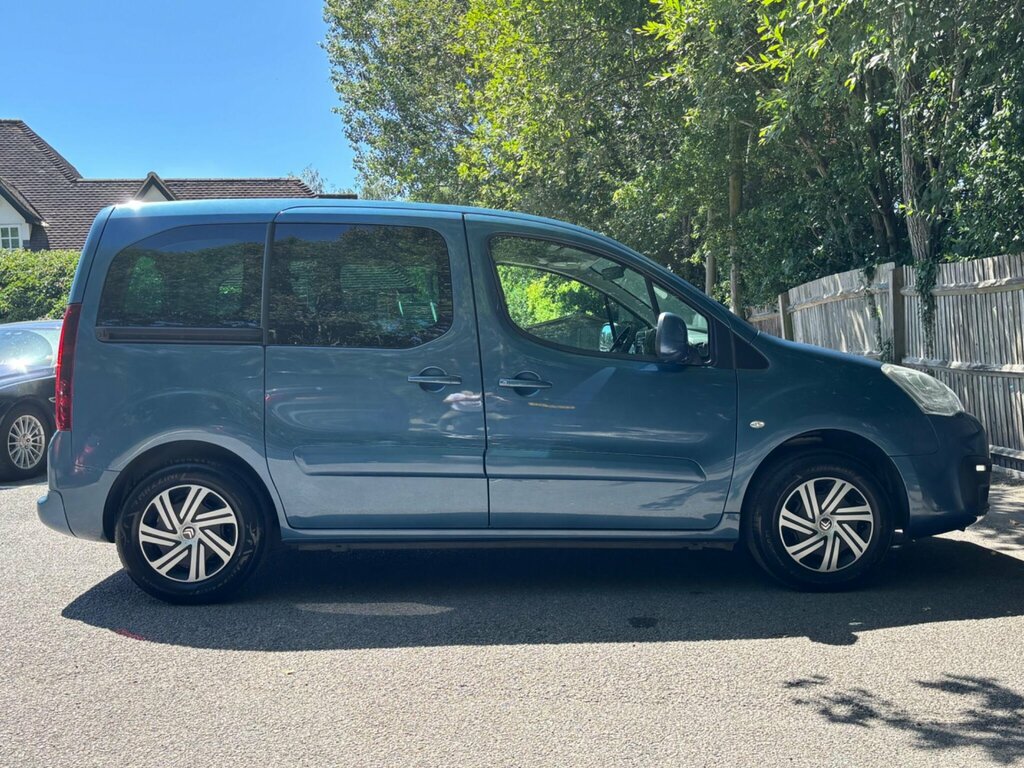 Citroen Berlingo 1.6 625 X L1 Bluehdi 74 Bhp White #40