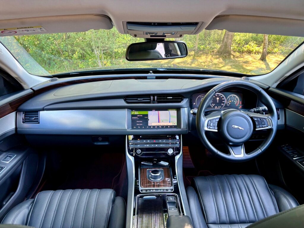 Jaguar XF 3.0D V6 Portfolio Euro 6 Ss Blue #3