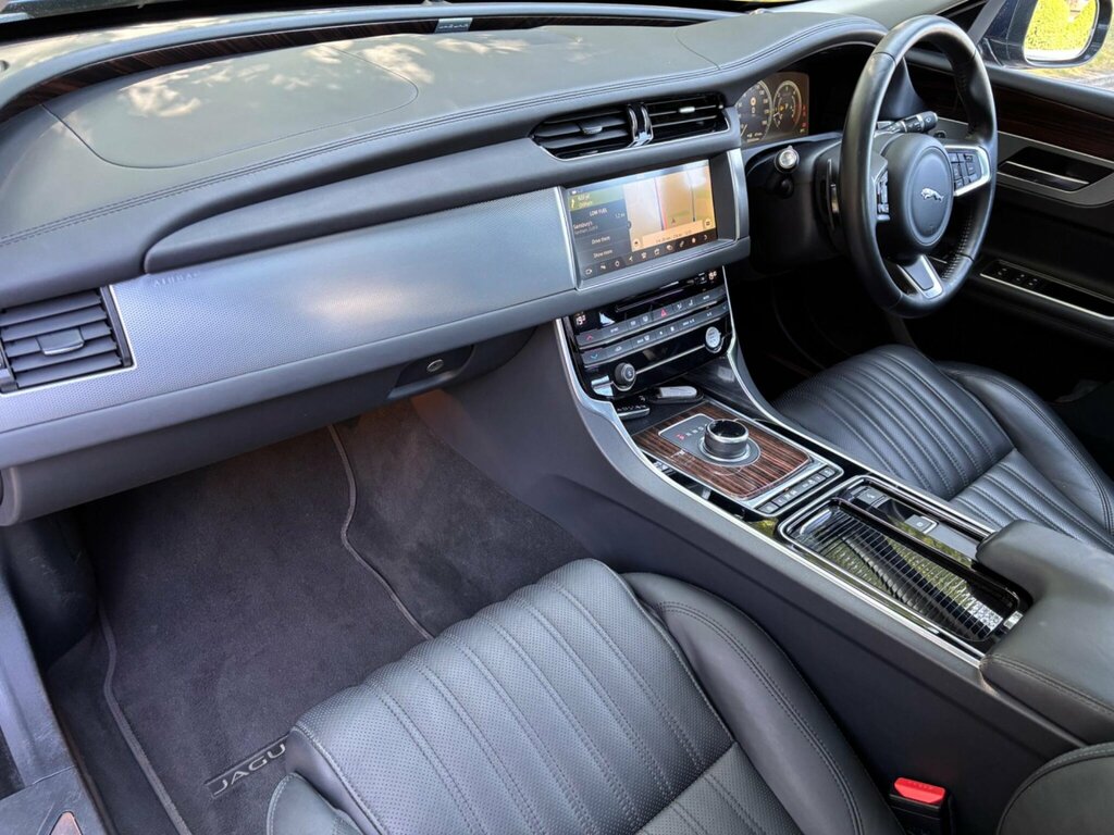 Jaguar XF 3.0D V6 Portfolio Euro 6 Ss Blue #6