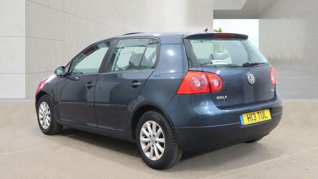 Volkswagen Golf 1.9 Tdi Match Blue #3