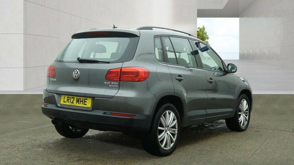 Volkswagen Tiguan 2.0 Tdi Bluemotion Tech Sport Deposit Taken White #16