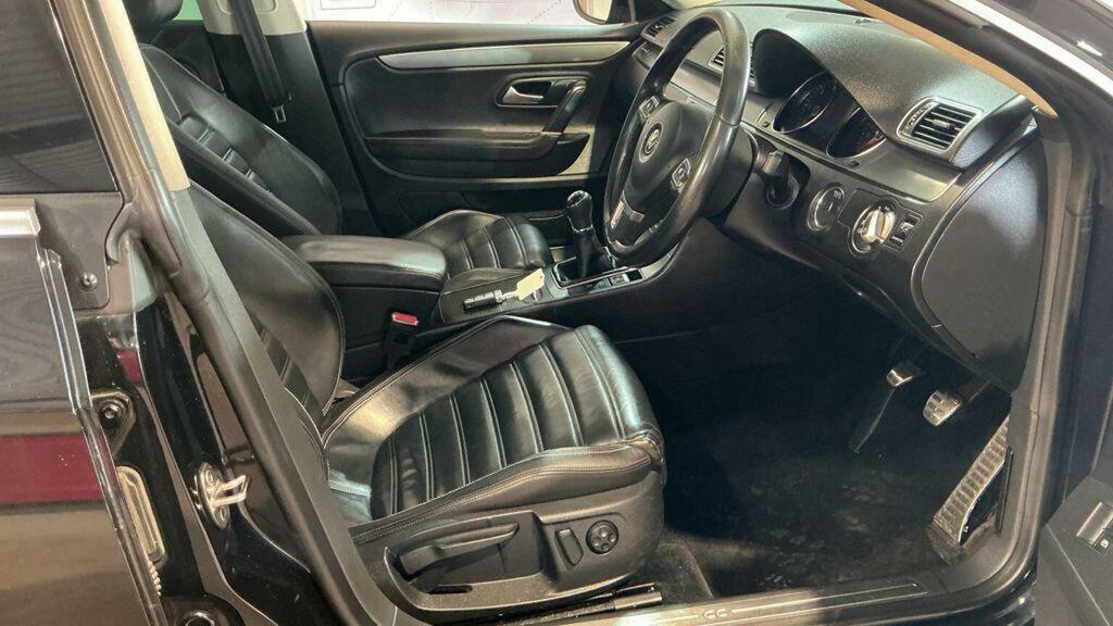 Volkswagen CC 2.0 Tdi Bluemotion Tech Gt Euro 5 Ss Black #5