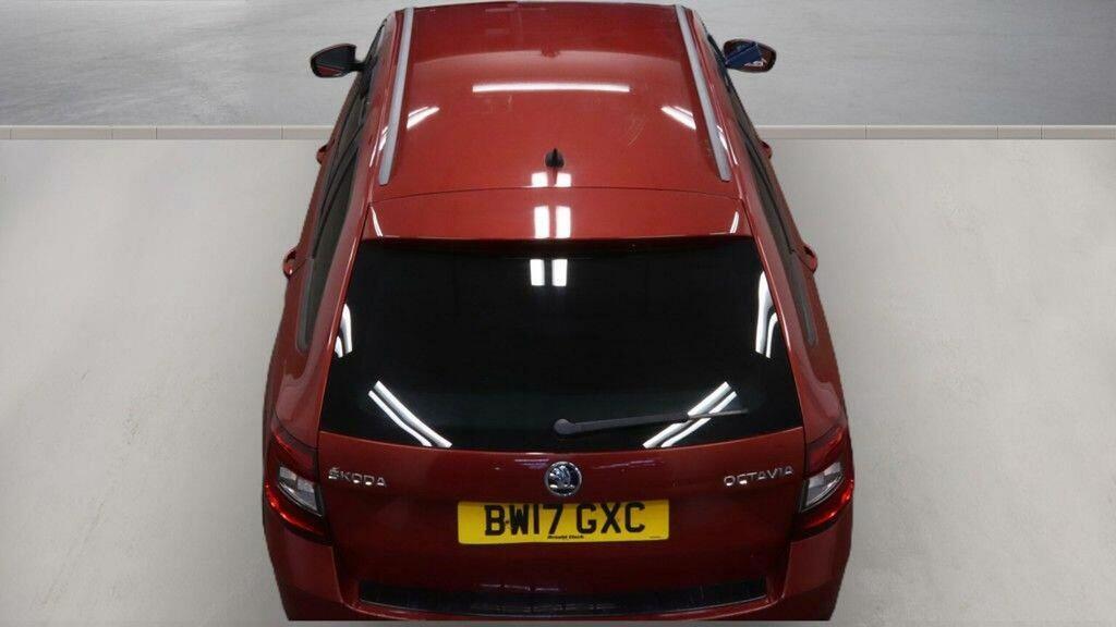 Skoda Octavia Se Black #11