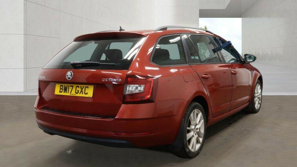 Skoda Octavia Se Black #17