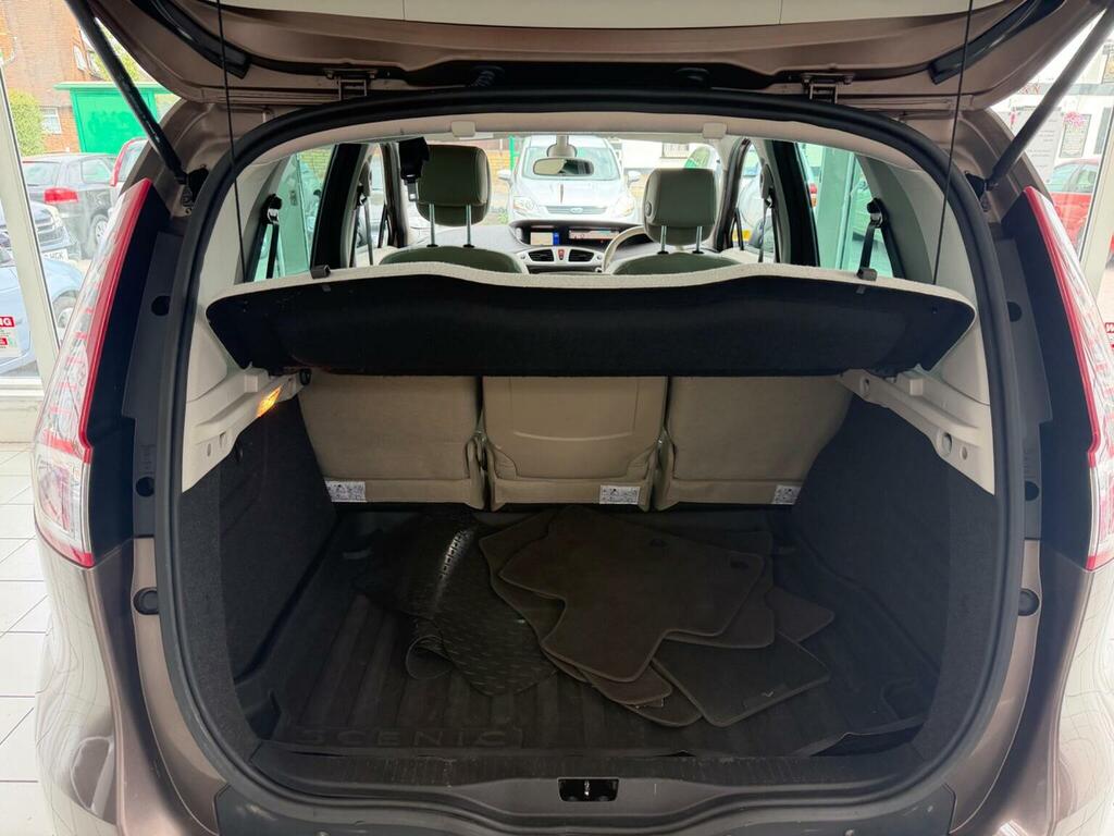Renault Scenic Blue #24