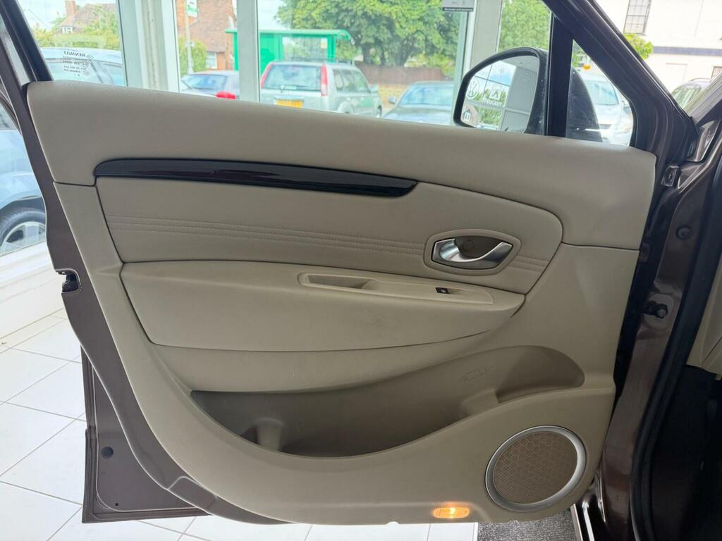 Renault Scenic Blue #19