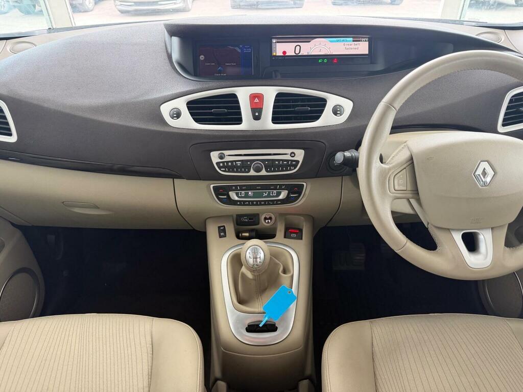 Renault Scenic Blue #10