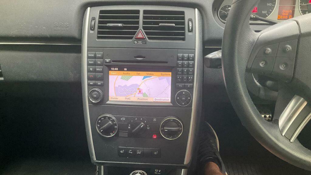 Mercedes-Benz B Class Class White #14