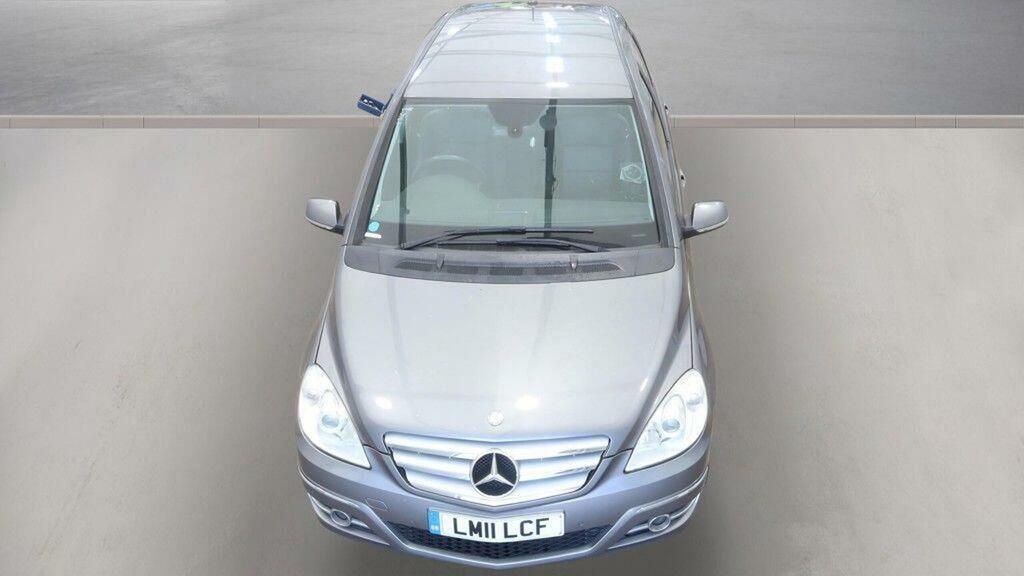Mercedes-Benz B Class Class White #9