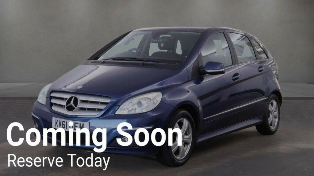 Mercedes-Benz B Class Mpv Silver #15