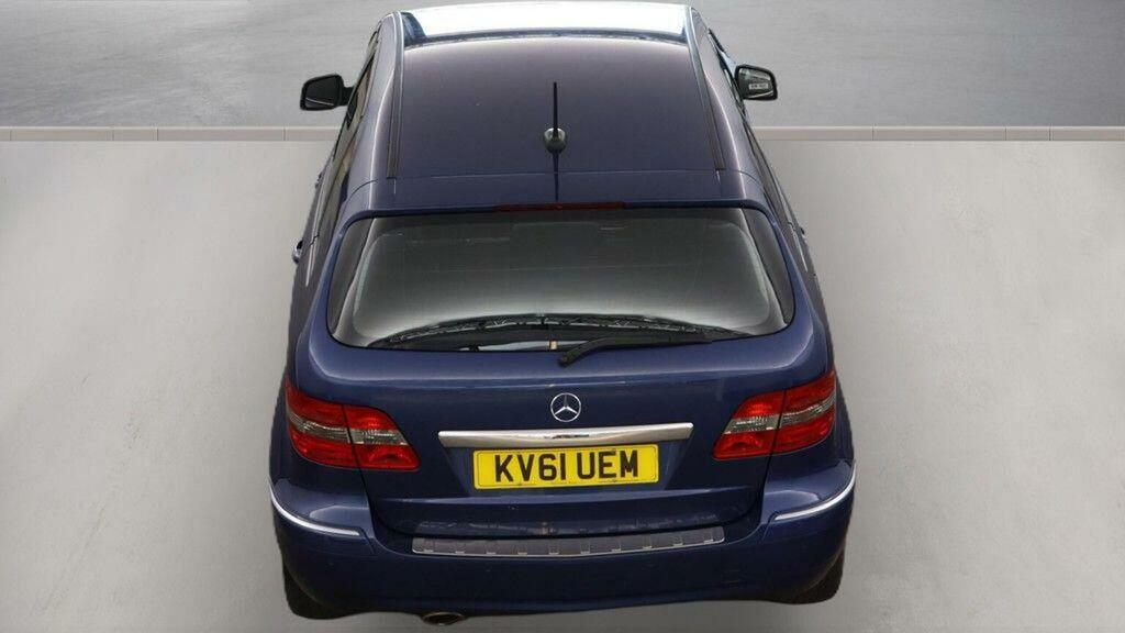 Mercedes-Benz B Class Mpv Silver #12