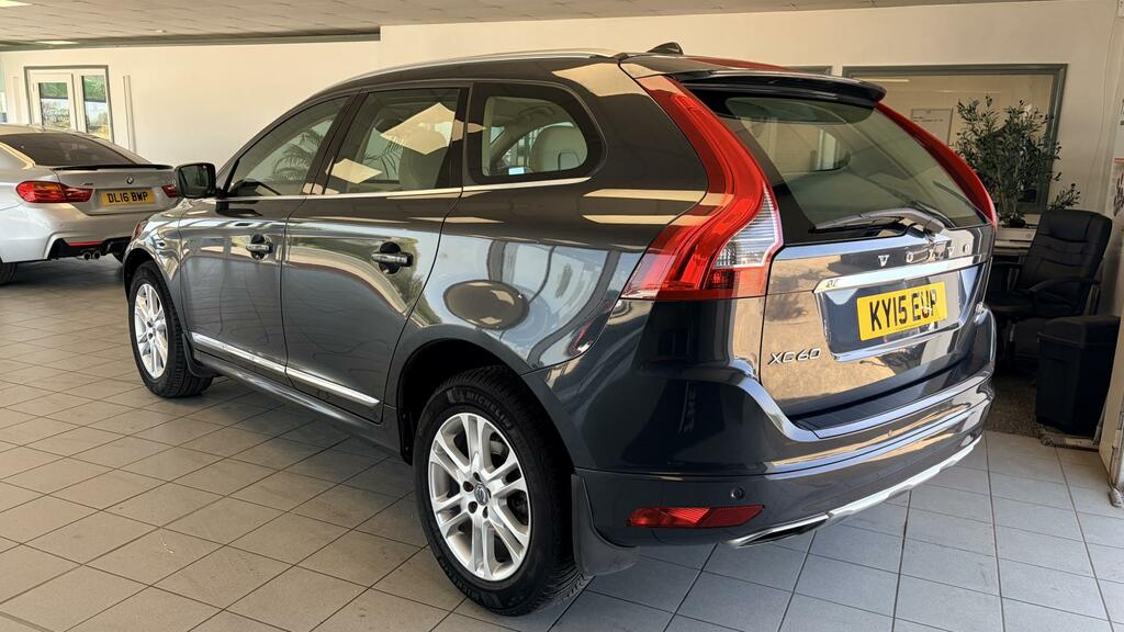 Volvo XC60 2.4 D5 Se Lux Nav Suv Geartronic Awd Eu Grey #5