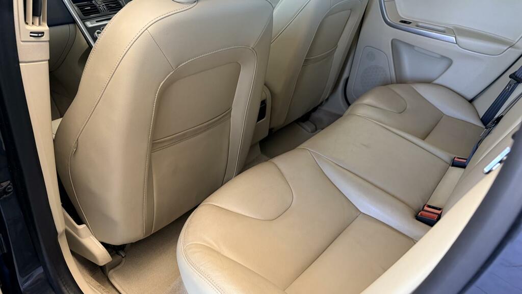 Volvo XC60 Suv 2.0 D4 R-design Lux Euro 6 Ss 201515 Grey #27