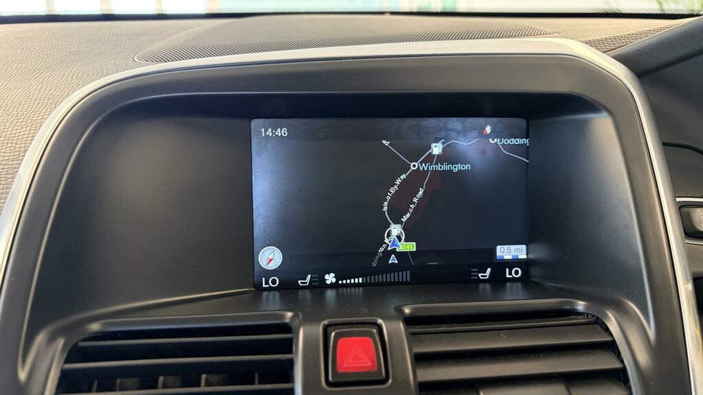 Volvo XC60 Suv 2.0 D4 R-design Lux Euro 6 Ss 201515 Grey #37