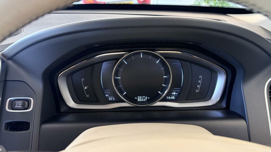 Volvo XC60 Suv 2.0 D4 R-design Lux Euro 6 Ss 201515 Grey #34