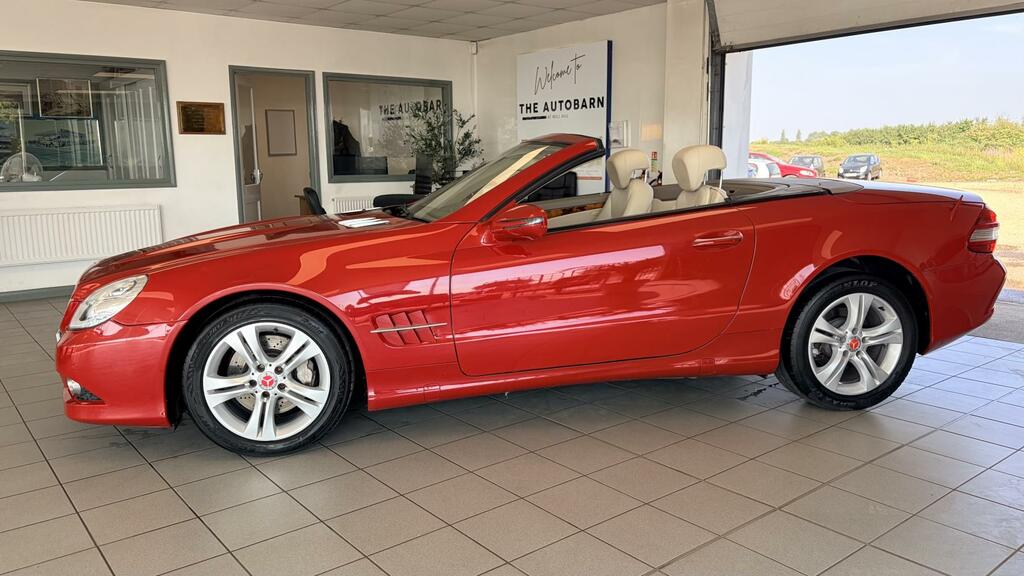 Mercedes-Benz SL Class Convertible 2006 - 2012 Red #2