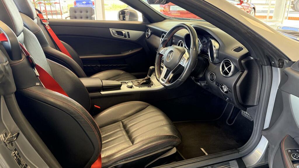 Mercedes-Benz SLK 2.2L 2.1 Cdi Amg Sport Convertible G-tr Black #19