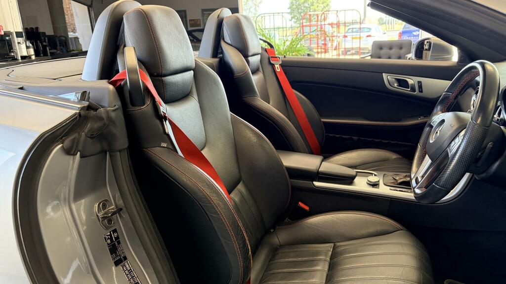 Mercedes-Benz SLK 2.2L 2.1 Cdi Amg Sport Convertible G-tr Black #20