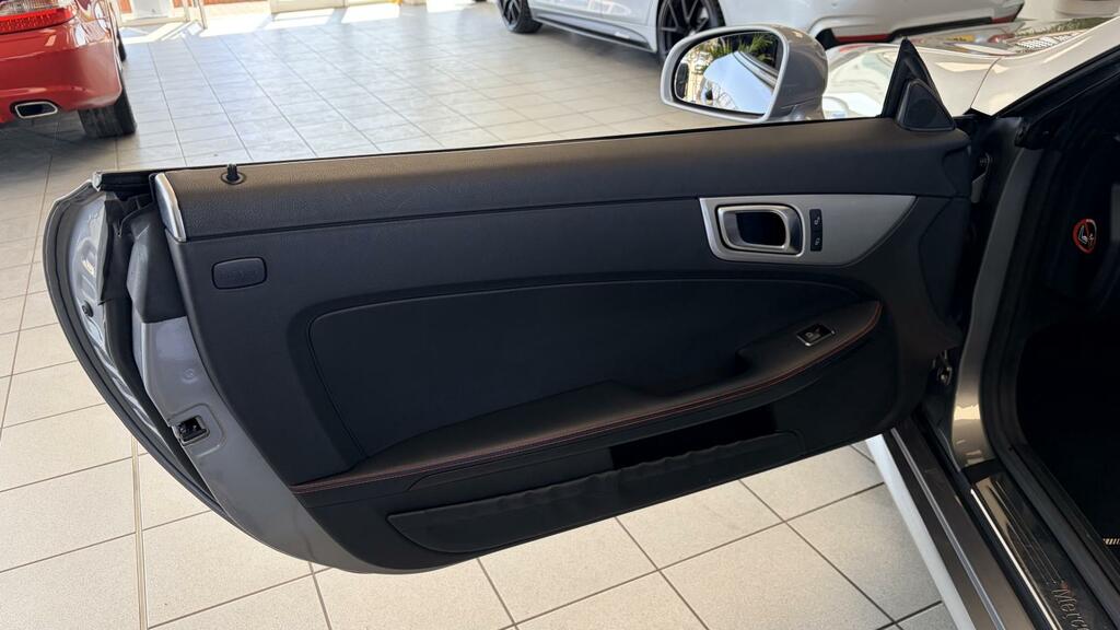 Mercedes-Benz SLK 2.2L 2.1 Cdi Amg Sport Convertible G-tr Black #24