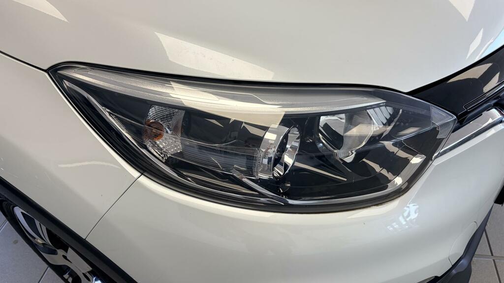 Renault Captur Play White #6