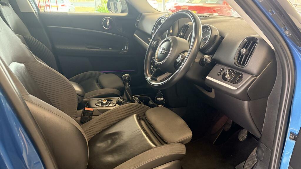 Mini Countryman 2.0 Cooper S Black #9