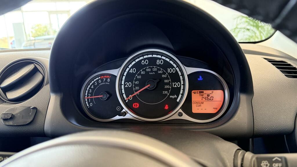 Mazda 2 1.5 Sport Euro 5 Red #19
