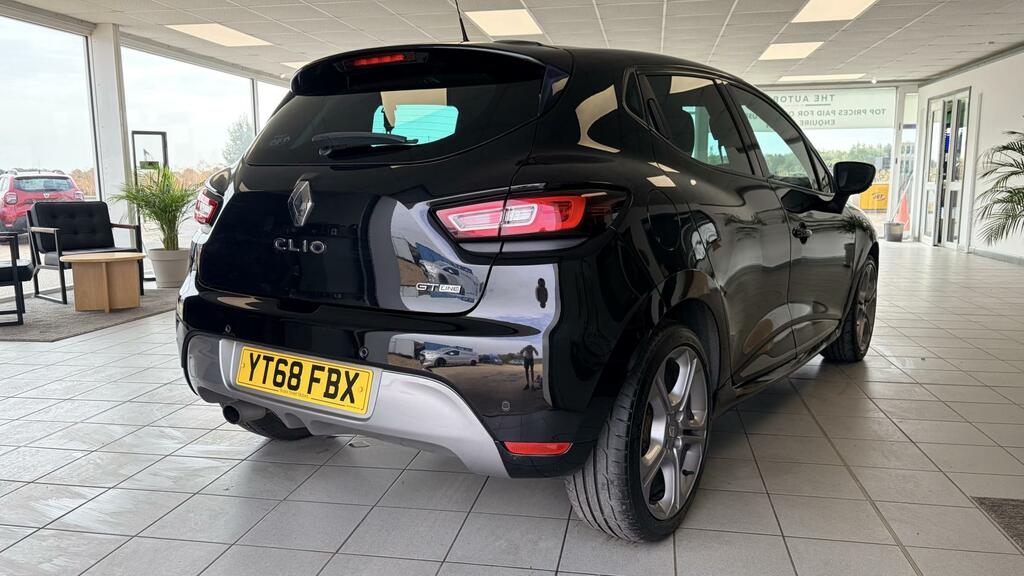 Renault Clio Gt Line Black #4