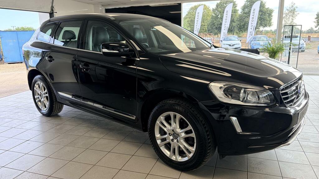 Volvo XC60 2.0L D4 R-design Lux 178 Bhp White #8