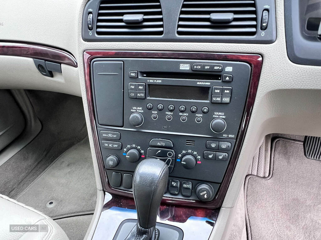 Volvo S60 Se 2.4-D5-163 6 Speed Saloon, Nj06 Ofk  #14