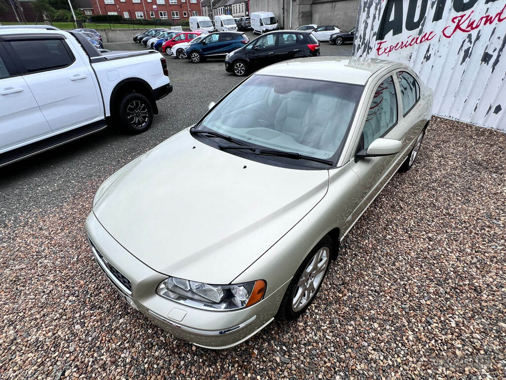 Volvo S60 Se 2.4-D5-163 6 Speed Saloon, Nj06 Ofk  #18