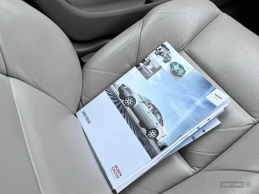 Volvo S60 Se 2.4-D5-163 6 Speed Saloon, Nj06 Ofk  #13
