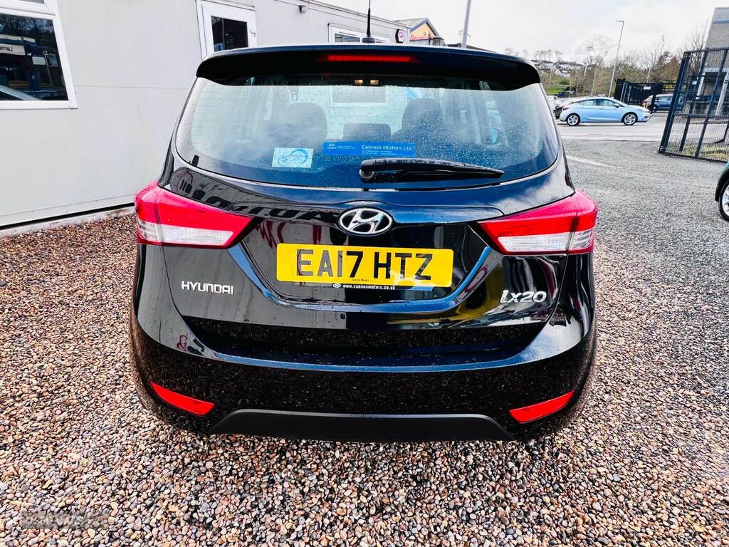 Hyundai Ix20 Hyundai Ix20 1.4 Blue Drive Se Euro 6 Ss 20  #16