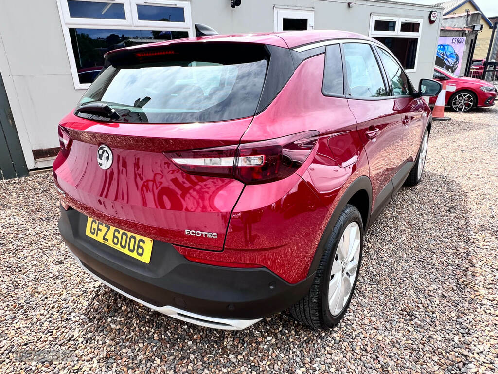Vauxhall Grandland X 1.2 Turbo Elite Nav Red #4