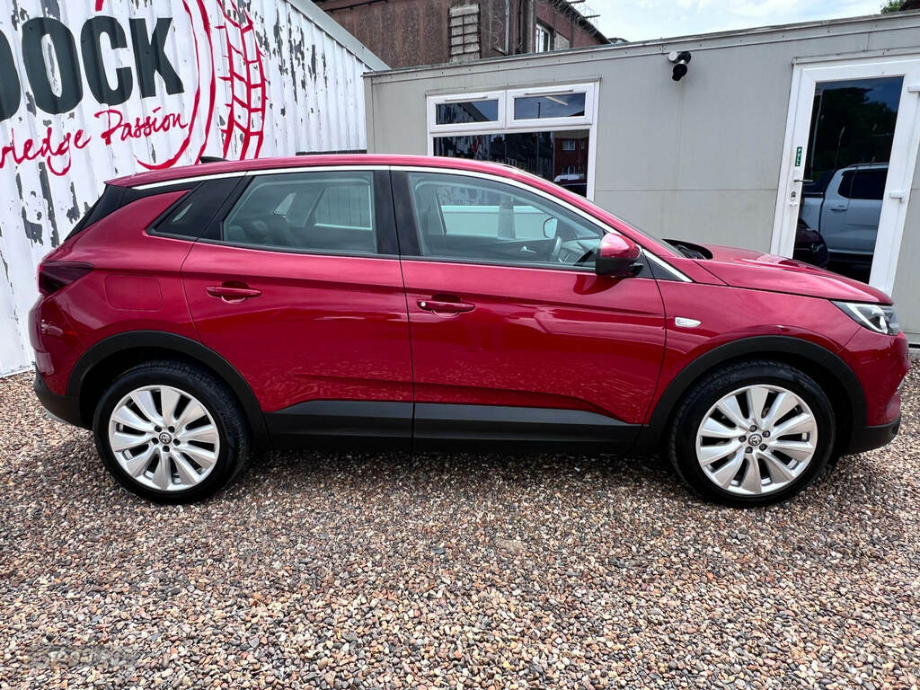 Vauxhall Grandland X 1.2 Turbo Elite Nav Red #3