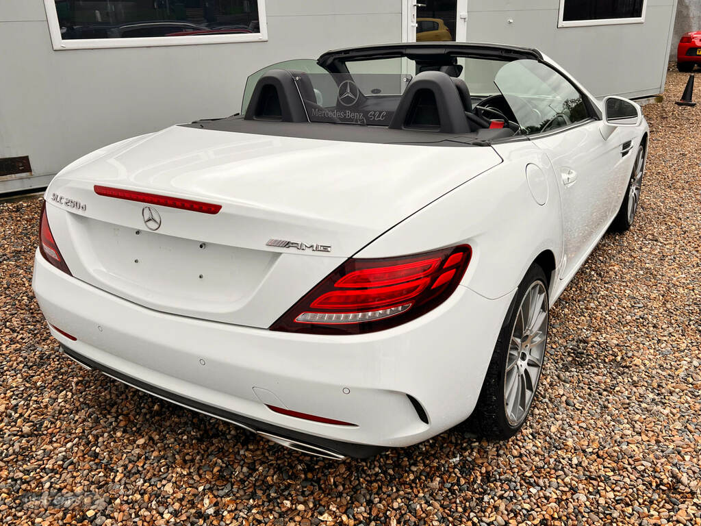 Mercedes-Benz SLC Slc 250D Amg Line 9G-tronic White #4