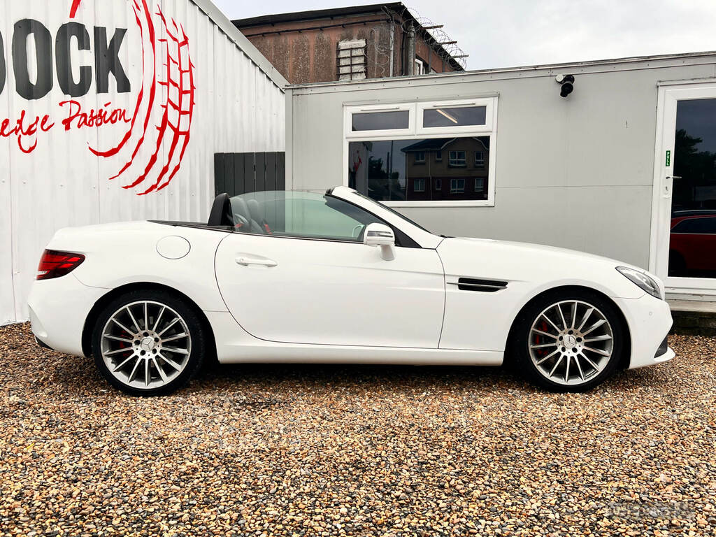 Mercedes-Benz SLC Slc 250D Amg Line 9G-tronic White #3