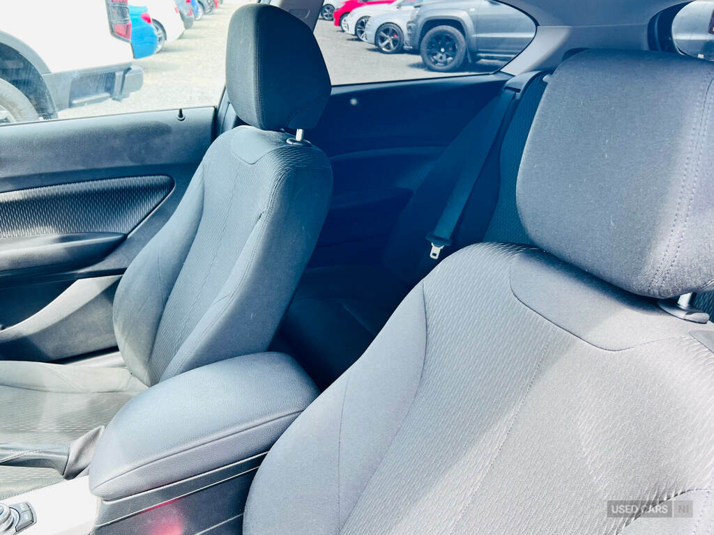 BMW 1 Series Sport Black #15
