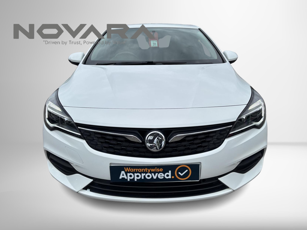 Vauxhall Astra 1.2 Turbo Business Edition Nav Hatchback Petro MT70LSX White #4