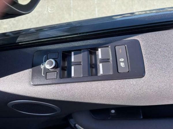 Land Rover Discovery Sd4 Se Suv 4Wd Euro 6 Ss 240 P Grey #35
