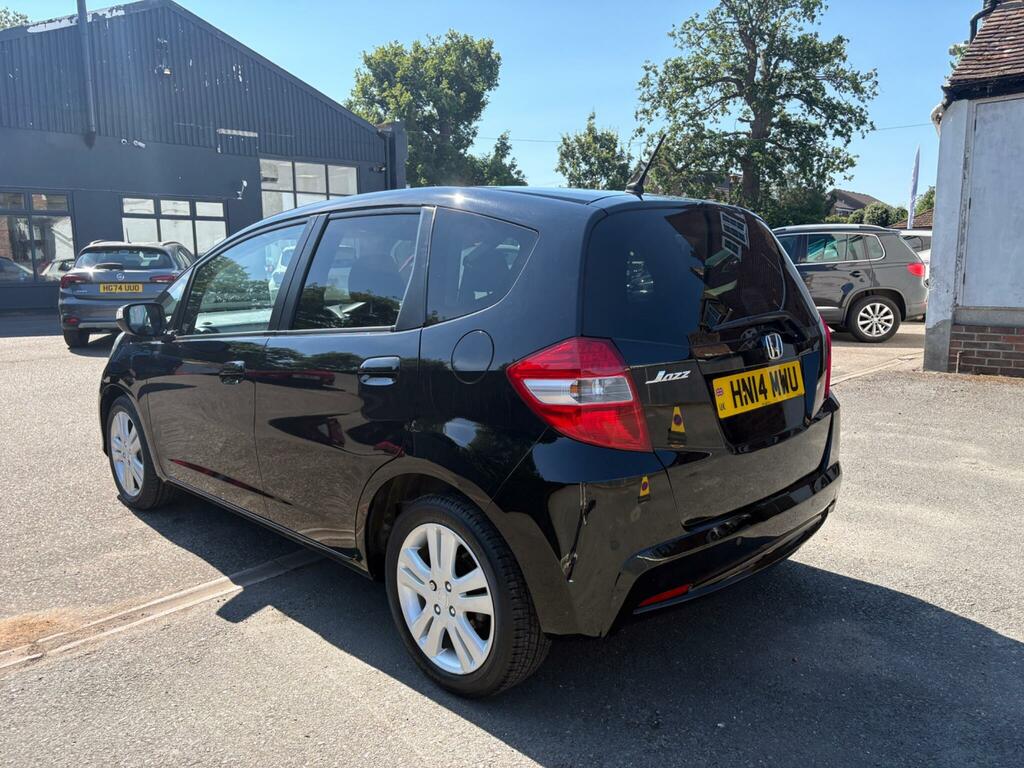 Honda Jazz 1.4 I-vtec Es Plus Cvt Euro 5 Black #4