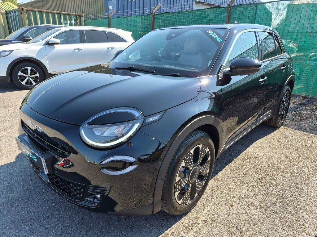 Fiat 600e 54Kwh La Prima Black
