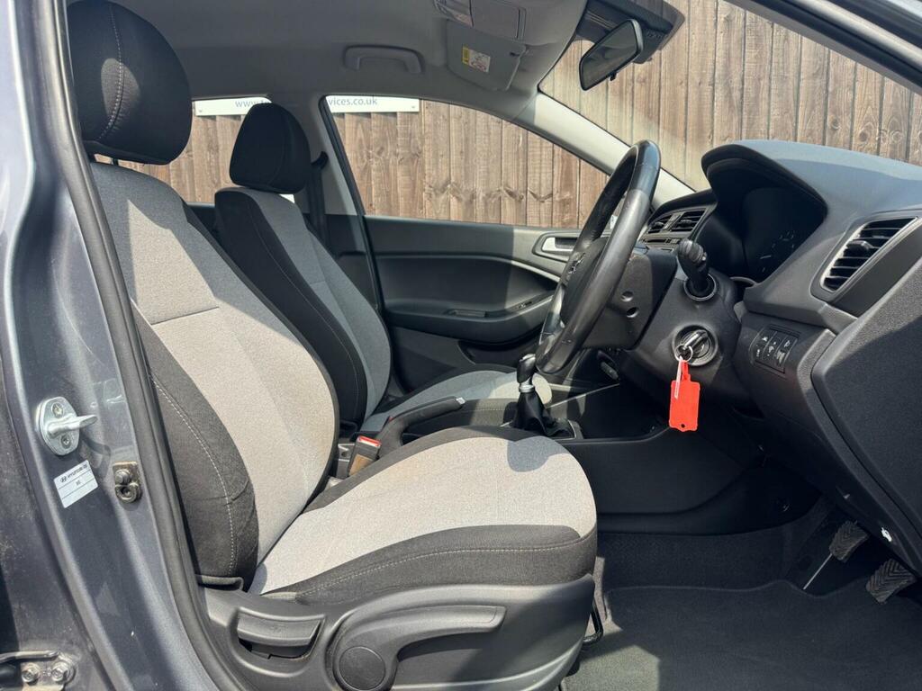 Hyundai I20 1.2 Se Euro 6 201666 Grey #3