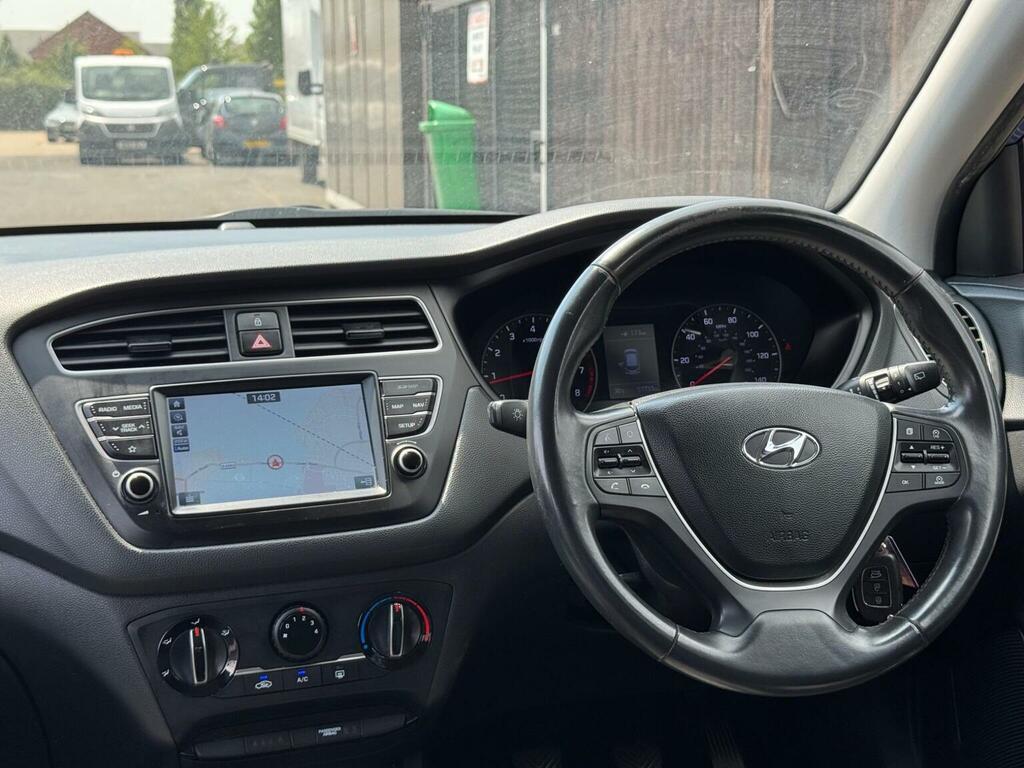 Hyundai I20 1.2 Play Euro 6 Ss 201969 BP69OLV Blue #4