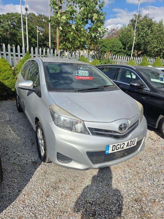Toyota Yaris 1.0 Vvt-i Tr Euro 5 Silver