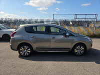 Peugeot 3008 1.2 Puretech Allure Euro 6 Ss Black #15