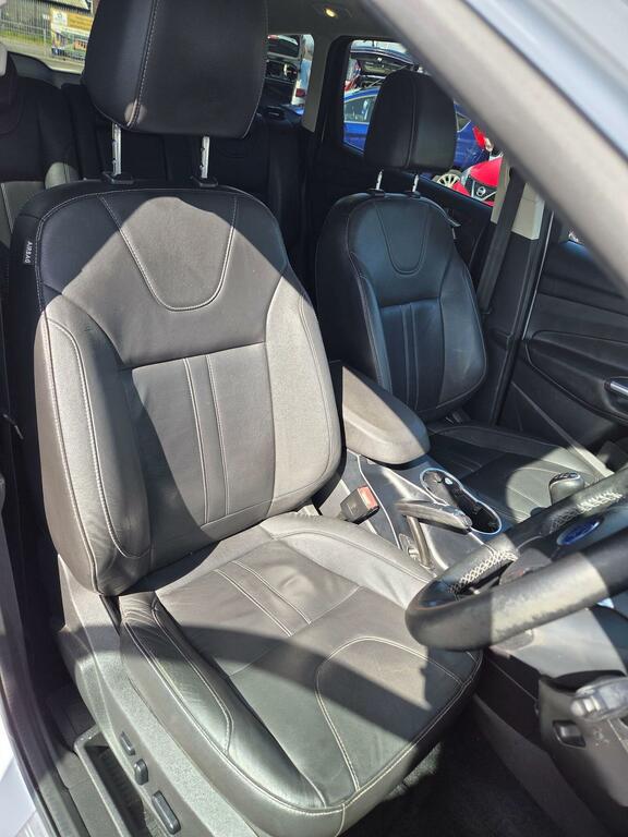 Ford Kuga 2.0 Tdci Titanium 2Wd Euro 5 #8