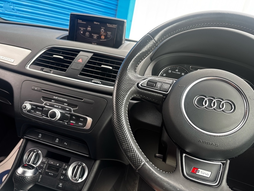 Audi Q3 2.0 Tfsi S Line Suv S Tronic Quattro Eu LD63PLO Grey #4